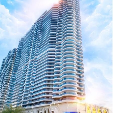Howard Johnson Plaza By Wyndham Blue Bay سيهانوكفيل المظهر الخارجي الصورة